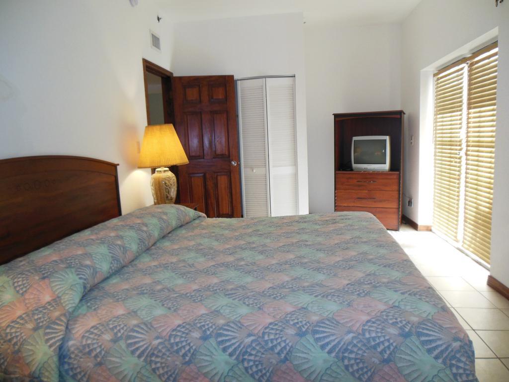 Casa Del Sol Beach Resort มาราธอน ภายนอก รูปภาพ